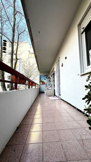 Bright 3-room apartment with large balcony, elevator and parking space in Heidelberg-Rohrbach – Foto 2