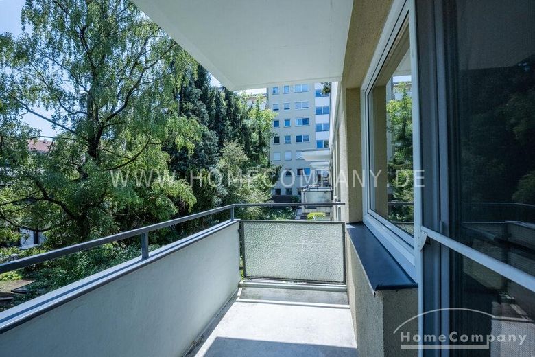 Volledig gemeubileerd 4-kamerappartement met groot balkon in Berg am Laim – 7aeae462b85b3763ab41594d12f4dc3beb0f9527.jpg