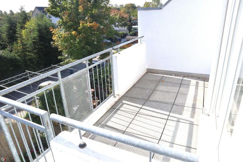 Familienfreundliche 4‑Zi‑Maisonette mit EBK & Balkon – Balkon