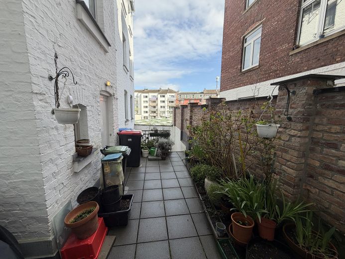 Apartment with historic flair in a prime downtown location – Innenhof