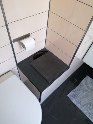 Wäscheabwurfschacht