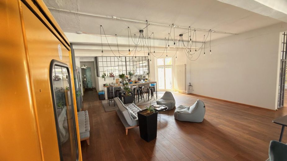 Großzügige Loft-Bürofläche in Kreuzberger Top-Lage Nähe Paul-Lincke-Ufer – Lounge