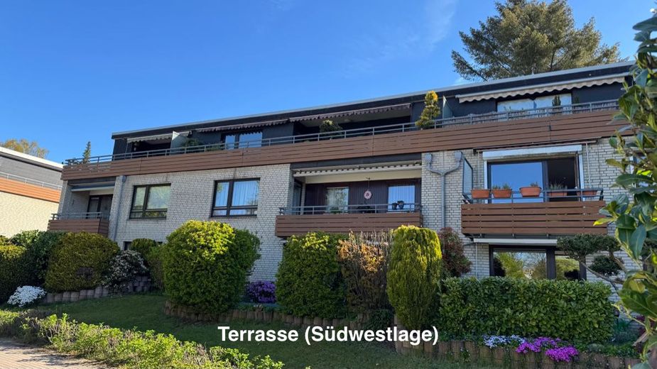 3-Zimmer-Wohnung im Staffelgeschoss mit zwei grossen Dachterrassen – provisionsfrei – Foto 1