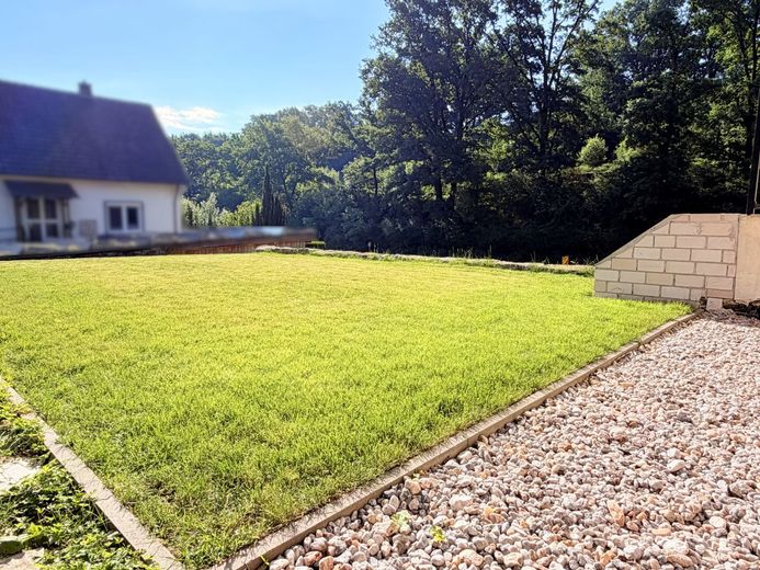 Modernisiertes EFH auf großzügigem Grundstück in begehrter Wohnlage – Garten