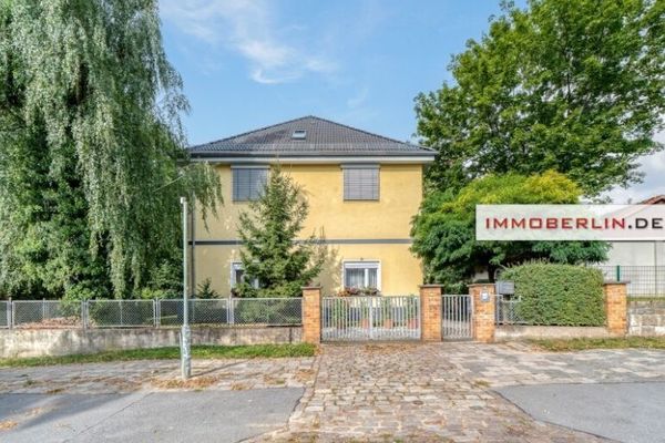 IMMOBERLIN.DE - Notevole casa plurifamiliare in posizione attraente