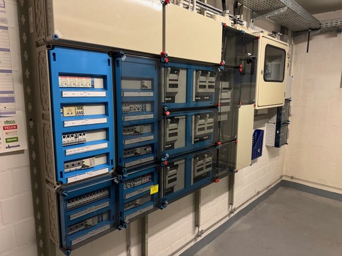 Bezugsfertige Büroimmobilie in zentraler Lage von Greven – Elektrik