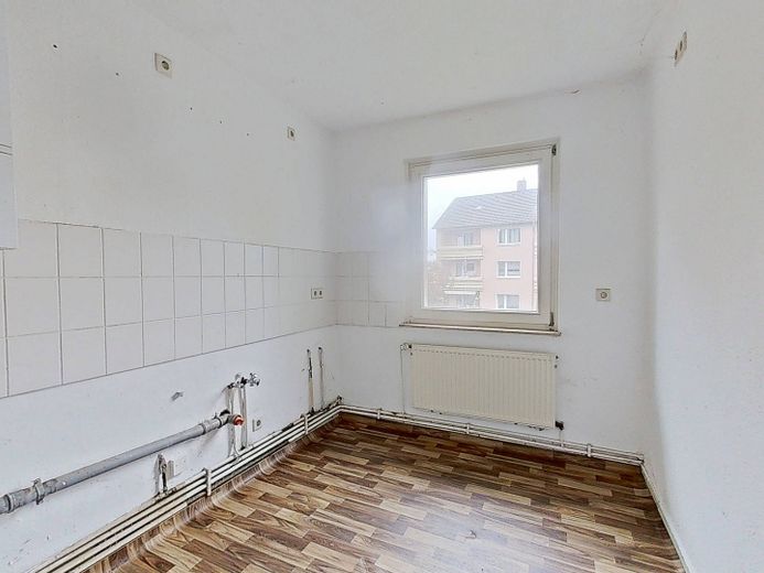 Luminoso appartamento di 3 locali con BALCONE e bagno con vasca – Ansicht I: Küche