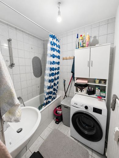 PROVISIONSFREI: Schöne 4 Zimmerwohnung mit Loggia in Mainz Bretzenheim zu verkaufen – Bad