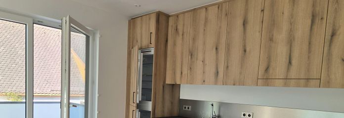 1,5 Zimmer Wohnung, EBK, Balkon, TG Stellplatz