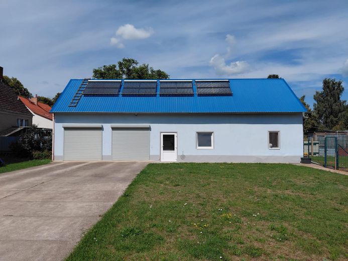 Stilvoll saniertes Herrenhaus auf 3.794 m² Grundstück – Foto 5