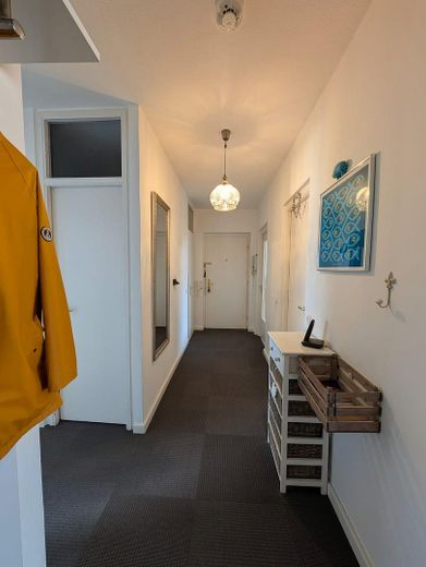 Bright, friendly 4-room apartment – Foto 2