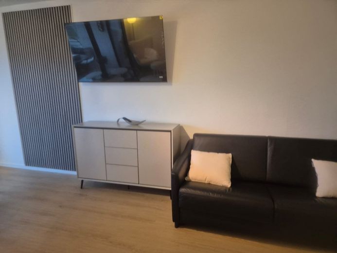 Wunderschöne renovierte Wohnung – Foto 9
