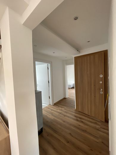Wohnung im idyllischen Grün in einer Top-Lage. Erstbezug!! – Wohnungs-Eingang  Flur
