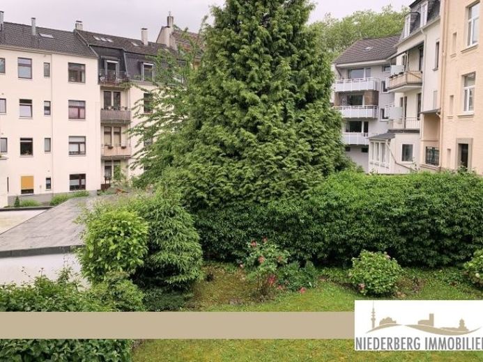 Neuvermietung nach umfangreicher Renovierung: 4 Zi-Wg mit 2 Balkonen in Barmen! – Foto 1