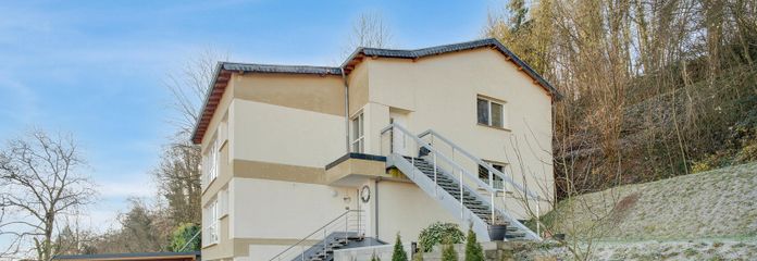Hof und Außenanlage