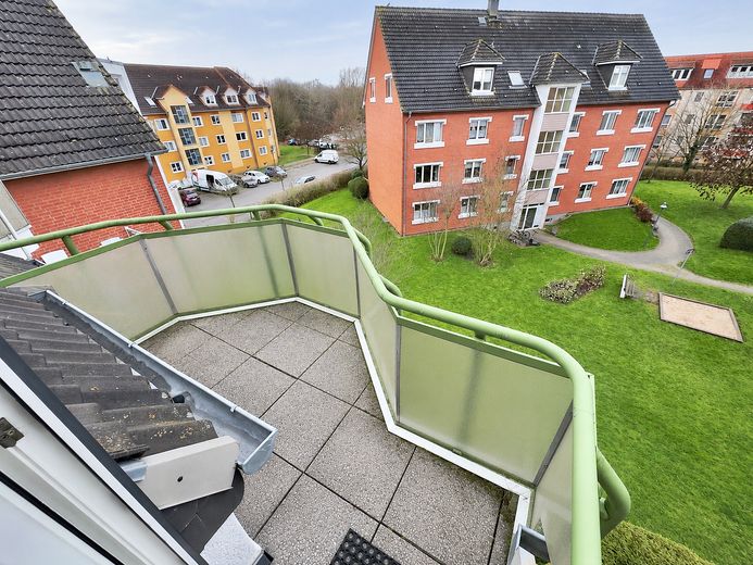 3-Zimmer-Dachgeschosswohnung mit tollem Grundriss – Balkon