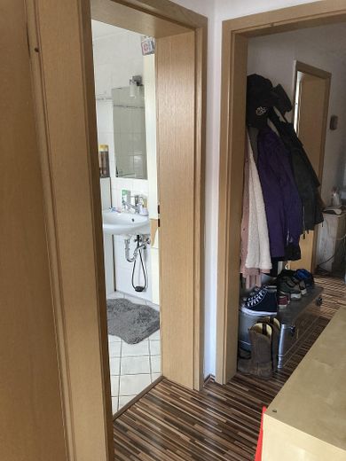 Atractivo ático de 67m² en 58636 Iserlohn- actualmente alquilado – Flur Wohnung