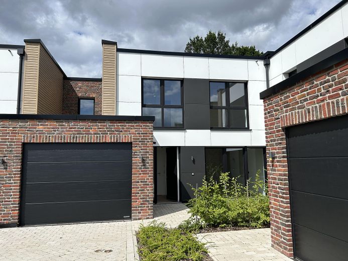 Pierwsze zasiedlenie w Damme (dostępne 4 domy) | 5 pokoi | KfW 40 | garaż i ogród | ok. 165 m² – Haus 2 Eingang