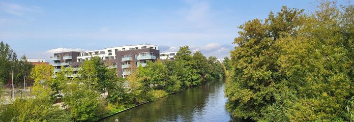 MODERN, LIKE-NEW, BARRIER-FREE 3-ROOM APARTMENT ON THE SCHLEUSENGRABEN IN BERGEDORF – Schleusengraben in Bergedorf