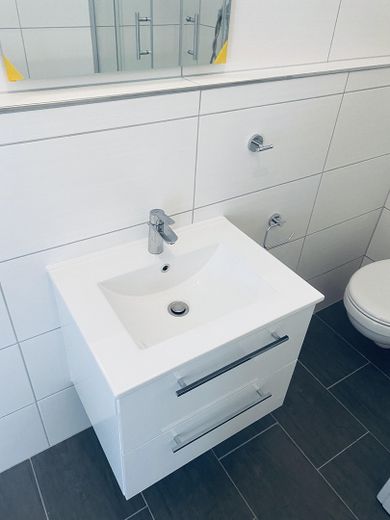Oase in frisch renoviertem Design Apartment mit Einbauküche inkl. WLAN in TOP zentraler Lage – Foto 14