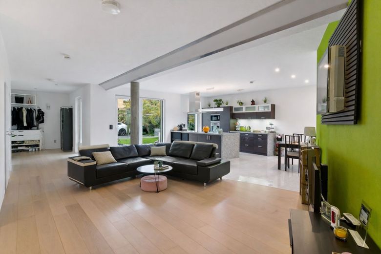 Architektur, Technik und Komfort in perfekter Harmonie – Wohnzimmer