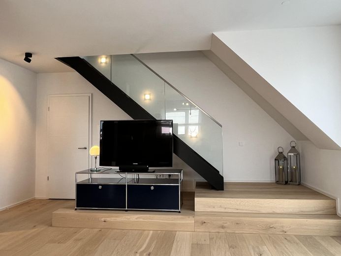 Großzügige Maisonettewohnung mit Hausgefühl – Wohnzimmer