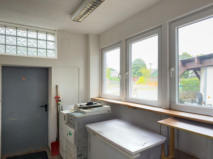 Bien immobilier polyvalent aux possibilités d’utilisation attrayantes – Büroraum 