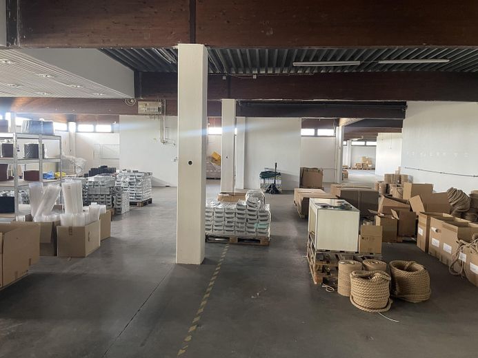 Superfici di magazzino e ufficio riscaldabili in affitto a Eggenfelden -734qm – Photo 25