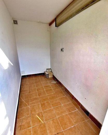 Außenkeller neben der Wohnung