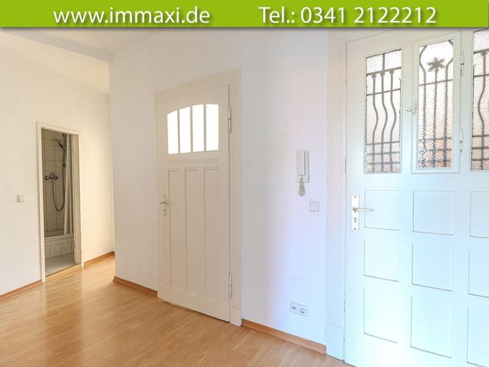 LEIPZIG-MÖCKERN + 3 RAUM WOHNUNG MIT EINBAUKÜCHE + 3.OG + AB SOFORT FREI – Flur