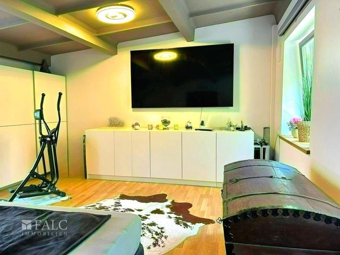 ***Stilvolle Maisonette Wohnung in der Alten Brauerei - 2 Zimmer, ca. 94 m² nahe Ziegelinnensee*** – Schlafzimmer