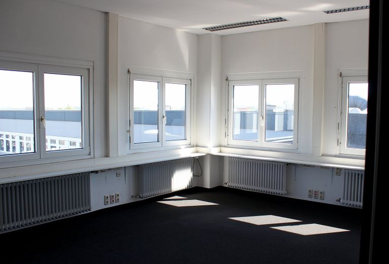 Büro ca. 20 m² in Augsburg-Lechhausen – provisionsfrei, ab 31.08.2026 – Büro mit 31 qm