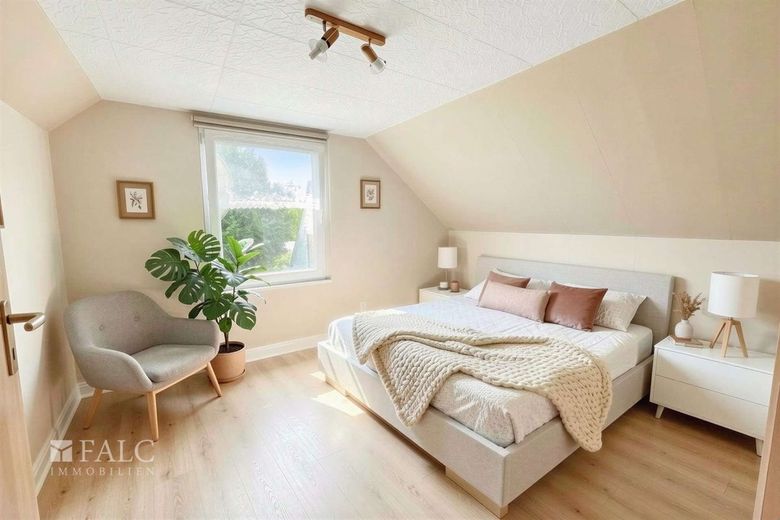 Einfamilienhaus mit großem Grundstück auf Rügen – OG Schlafzimmer - (KI generiert)
