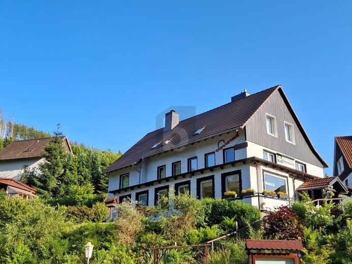 RÜCKZUGSORT MIT GESCHICHTE  MITTEN IM WALD – Foto 1