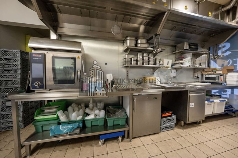 ATIK: Attraktive Gastronomiefläche im frequentierten Gesundheitszentrum – Innenansicht