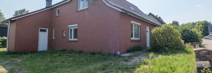Frisch renoviert einziehen! Einfamilienhaus mit großem Garten in Hemmoor-