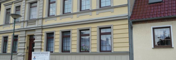 Шенебекк-Зальцельмен, світла 3-кімнатна квартира – Straßenansicht