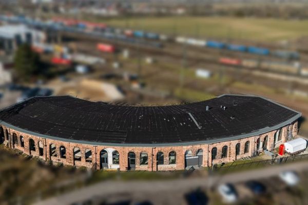 - Exclusives Bauträger- oder Investorenobjekt -
Rohbau im historischen Denkmalensemble