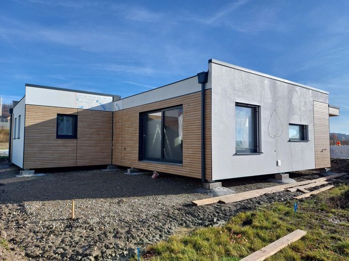 Qualität MADE IN FRANKEN! Barrierefrei und in 4 Monaten bezugsfertig - Bungalow in Modulbauweise – Referenzprojekt in Colmberg