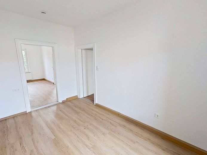 Light-filled GEM OF A HOME: Attractive 3-room apartment with BALCONY in Nuremberg – Ansicht I: Schlafzimmer II