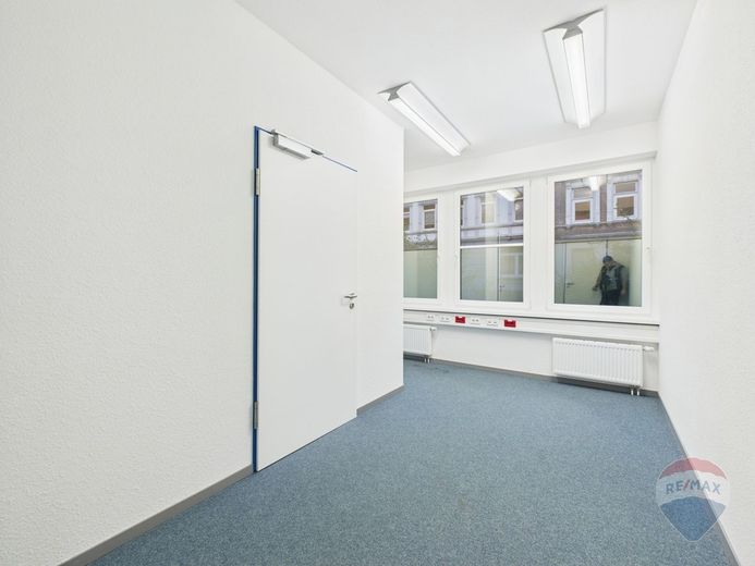 Provisionsfrei für Mieter! -Moderne Bürofläche- hell und barrierefrei – Büro 5