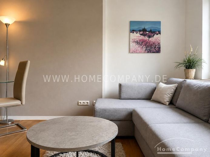 Großzügig geschnittene 3-Zimmer-Wohnung mit Balkon in der Maxvorstadt – 8156086e3688659e1c5bcf0d923108cd09dab913.jpg