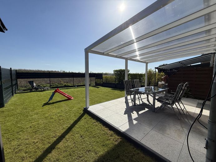 Frisch renoviertes Reihenendhaus mit Gartenparadies & XL-Terrasse – Foto 13