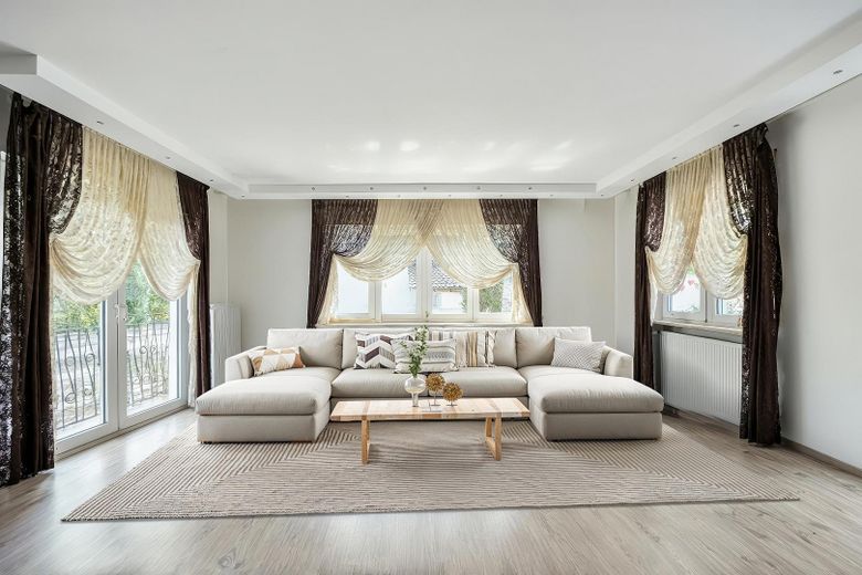 Wohnzimmer EG Wohnung