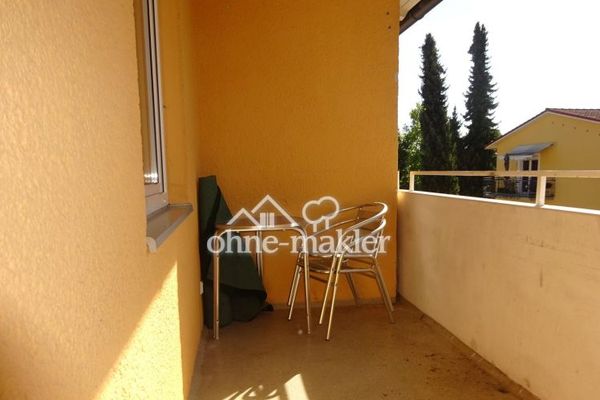 Bonito apartamento de 2 habitaciones con balcón