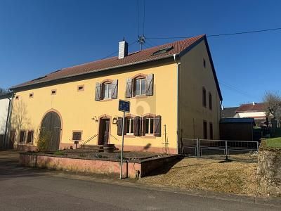 RESTAURIERTES LANDHAUS-CHARME MIT VIEL PLATZ – 1783085021_a50dc4.jpg