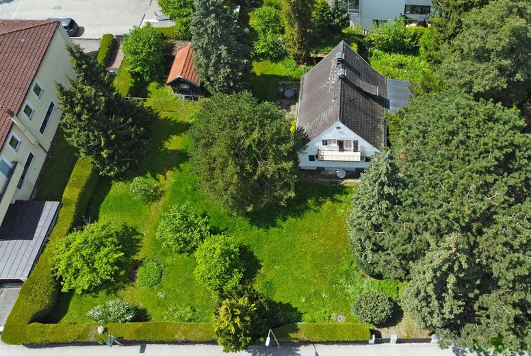 Filetgrundstück in Waldtrudering 1.098 m² GF für 2 MFH | Genehmigter Bauvorbescheid | PROVISIONSFREI – Baugrundstück