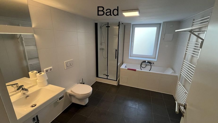 Kernsanierte EG-Wohnung mit eigenem Garten – Foto 6