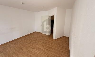 DISPONIBLE IMMÉDIATEMENT | APPARTEMENT AVEC PLACE DE PARKING EN SOUS-SOL – 1787479286_e8c54a.jpg