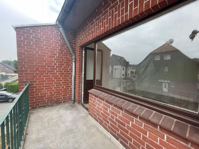 Neu sanierte 2-Zimmer-Wohnung mit Balkon in Oberhausen – Balkon